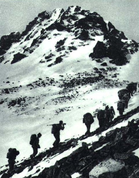 红军时期夹金山历史照片（1967 年人民画报）