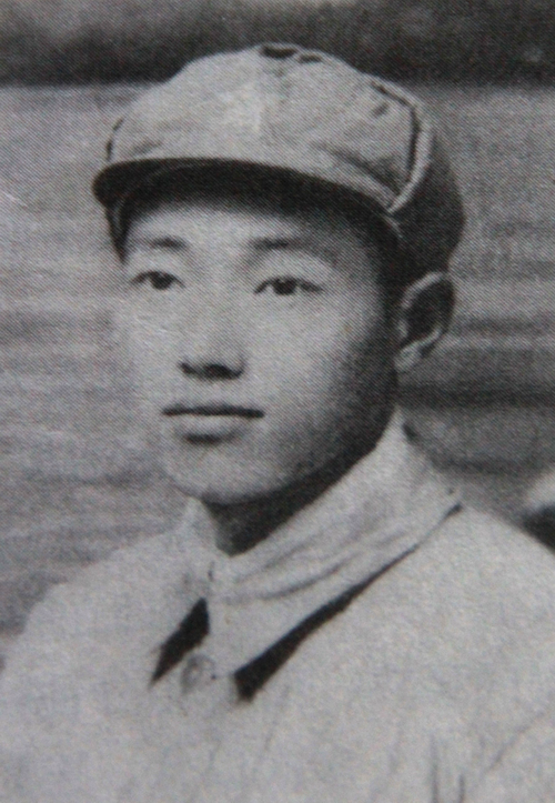 邱少云肖像